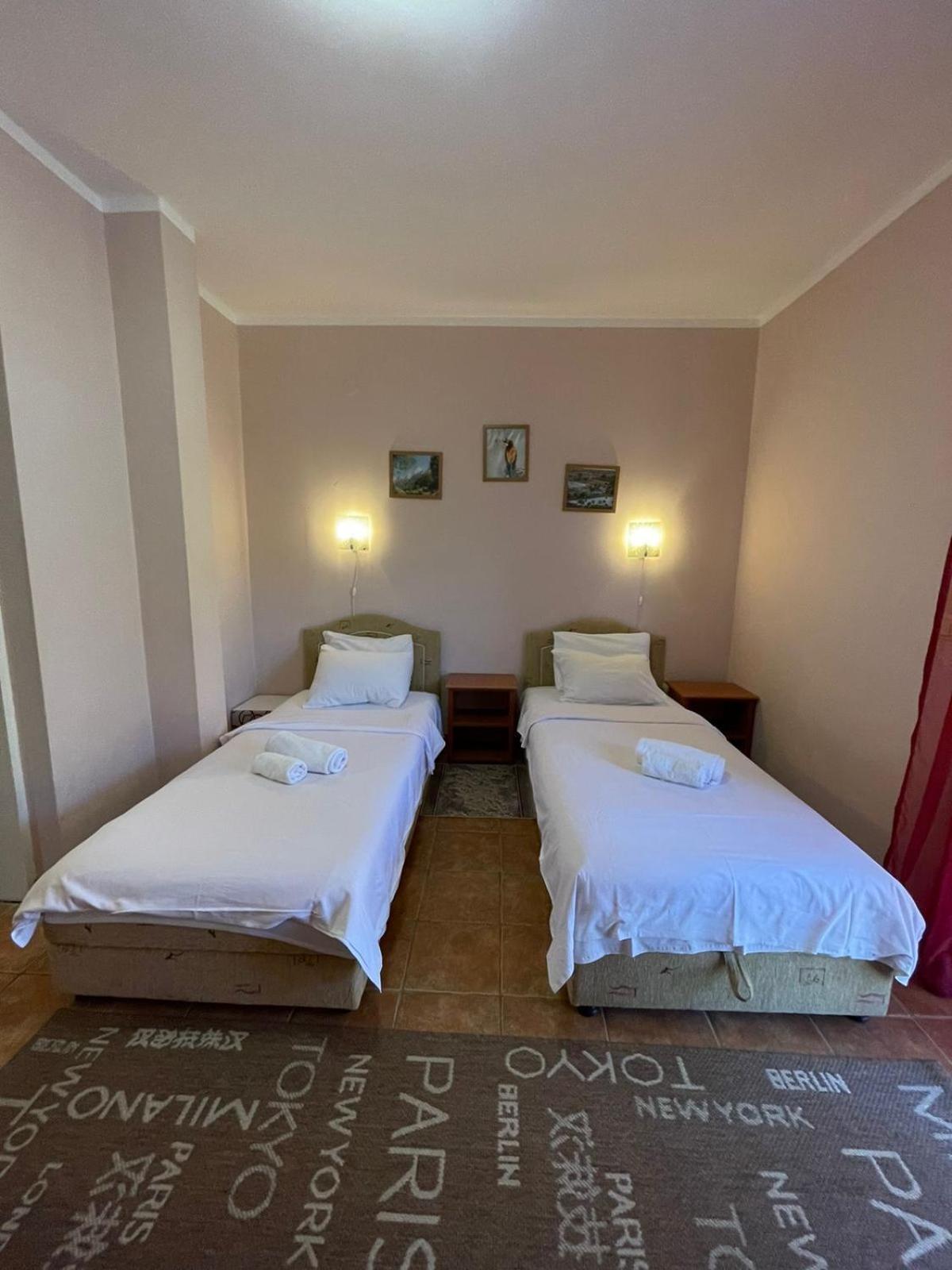 Apartments Villa-G Lustica Tivat Extérieur photo