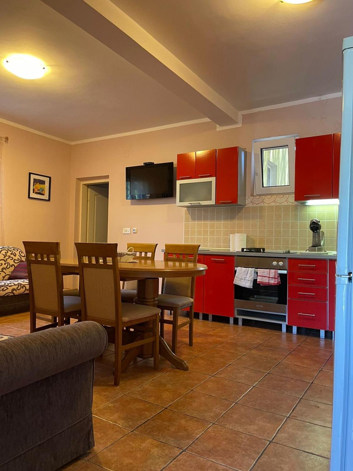 Apartments Villa-G Lustica Tivat Extérieur photo