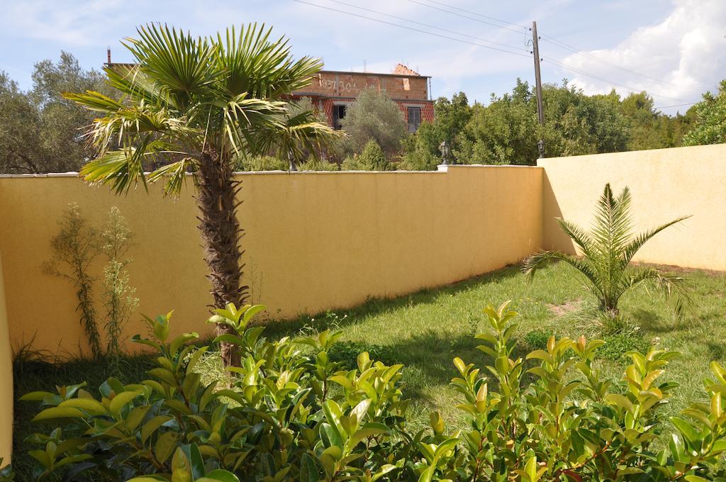Apartments Villa-G Lustica Tivat Extérieur photo