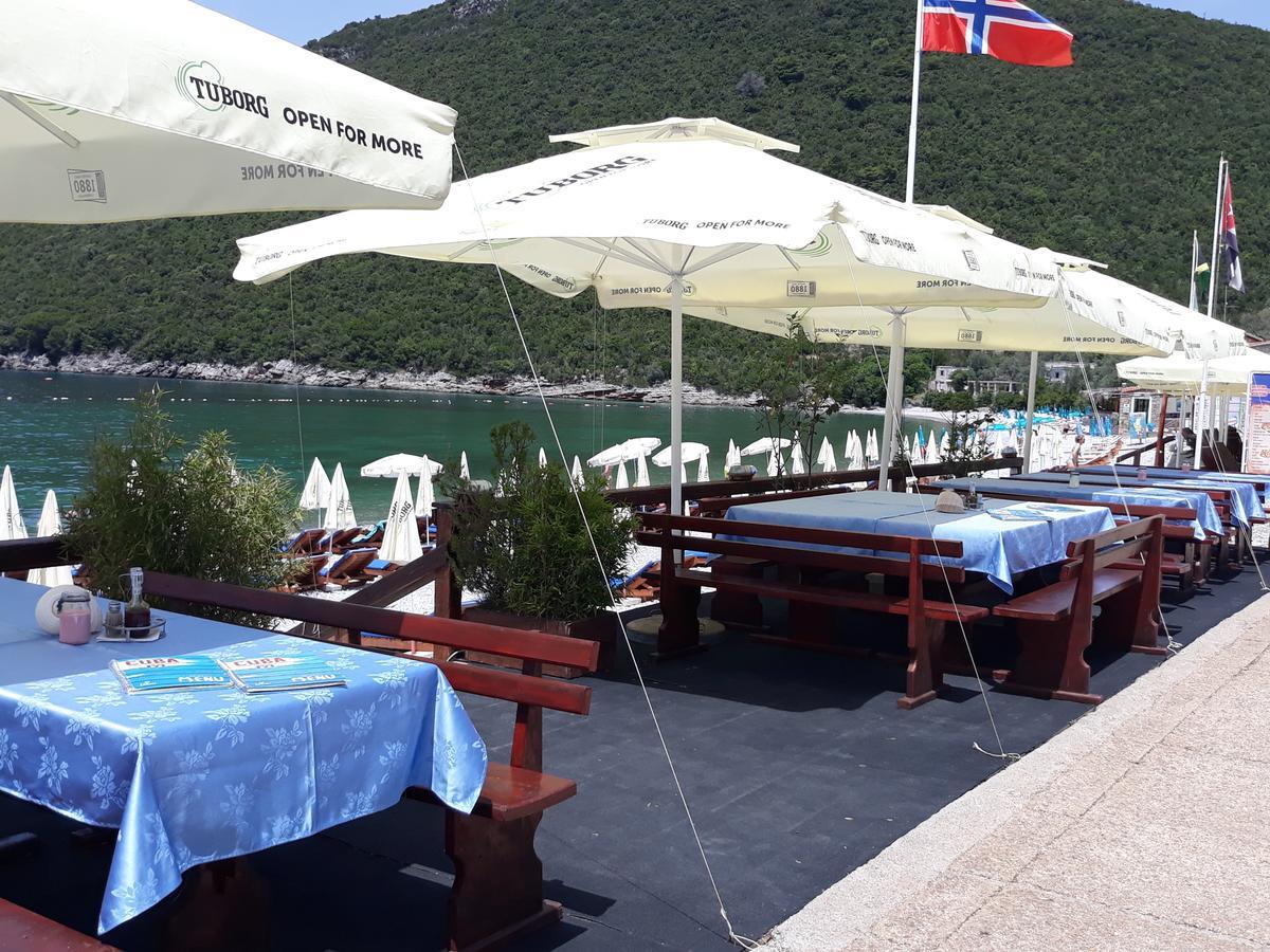 Apartments Villa-G Lustica Tivat Extérieur photo